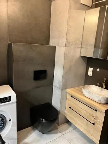 Grey & Modern Nadmotlawie